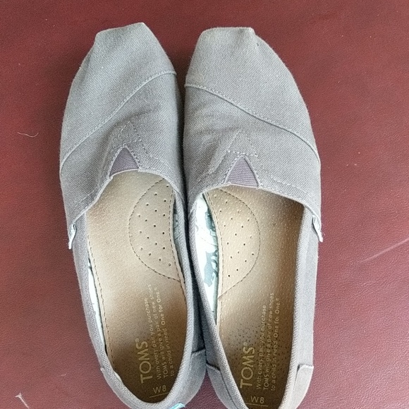 Toms shoes - Picture 2 of 6